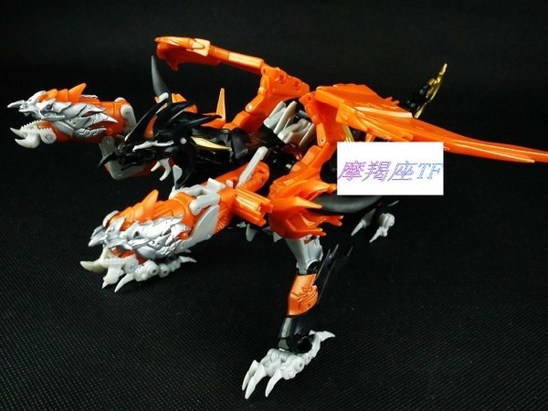 Predaking Out Of Box Images Of Transformers Prime Beast Hunters Voyager Toy  (2 of 3)